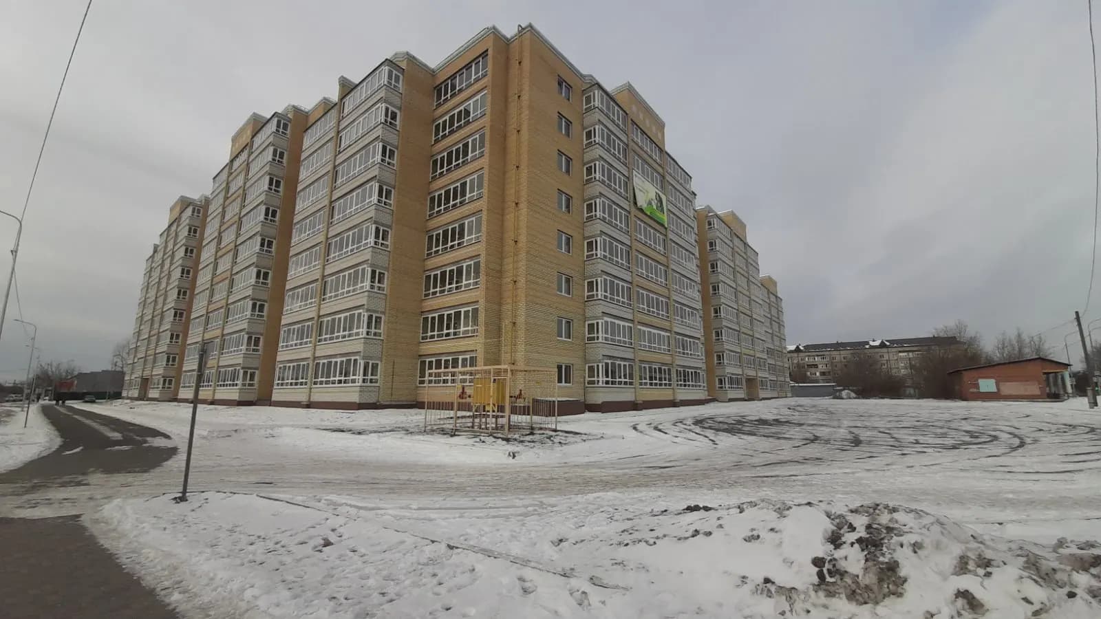 Боровский, в квартале улиц: 8 марта-Советская-Ленинградская-Набережная, фото 2