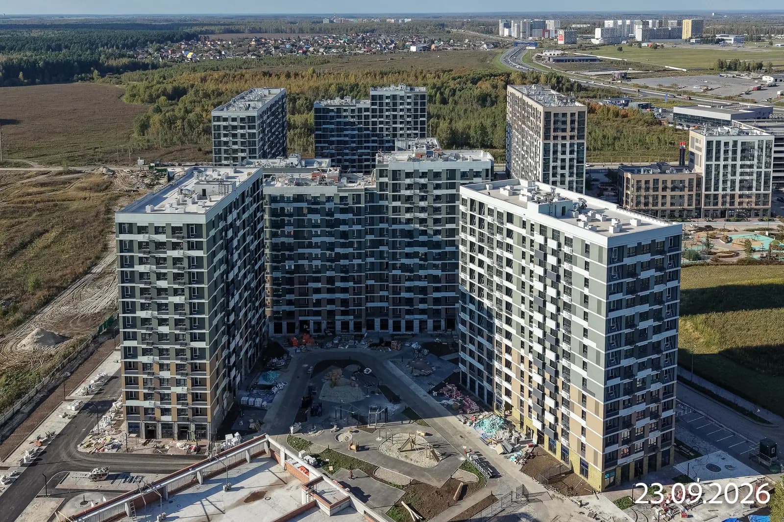 Мотивы: ход строительства, октябрь 2026