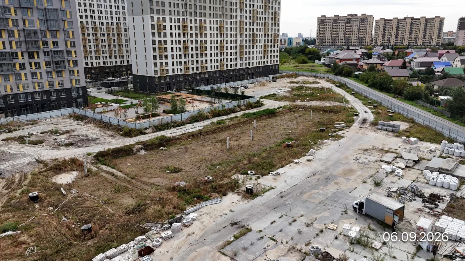 Чаркова 72: ход строительства, сентябрь 2026